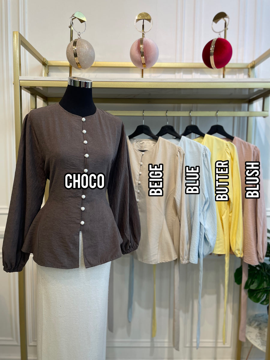 Tiara Balloon Sleeve Blouse
