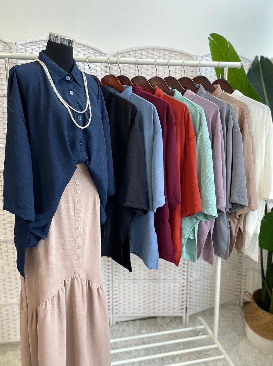 Carola Oversize Blouse (Manufactured Label)