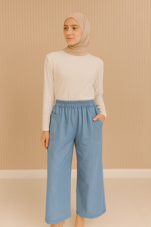 Fray Denim Pants