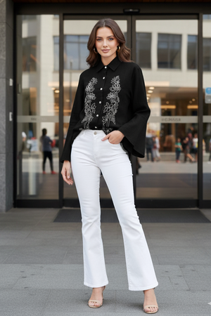 Melly Embroidery Blouse