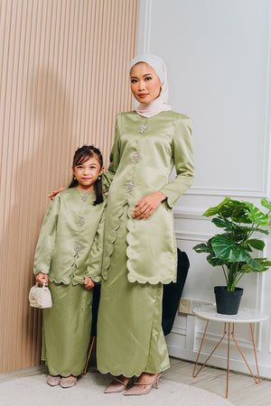 Eid24 - Aulia Satin Kurung (Kids)