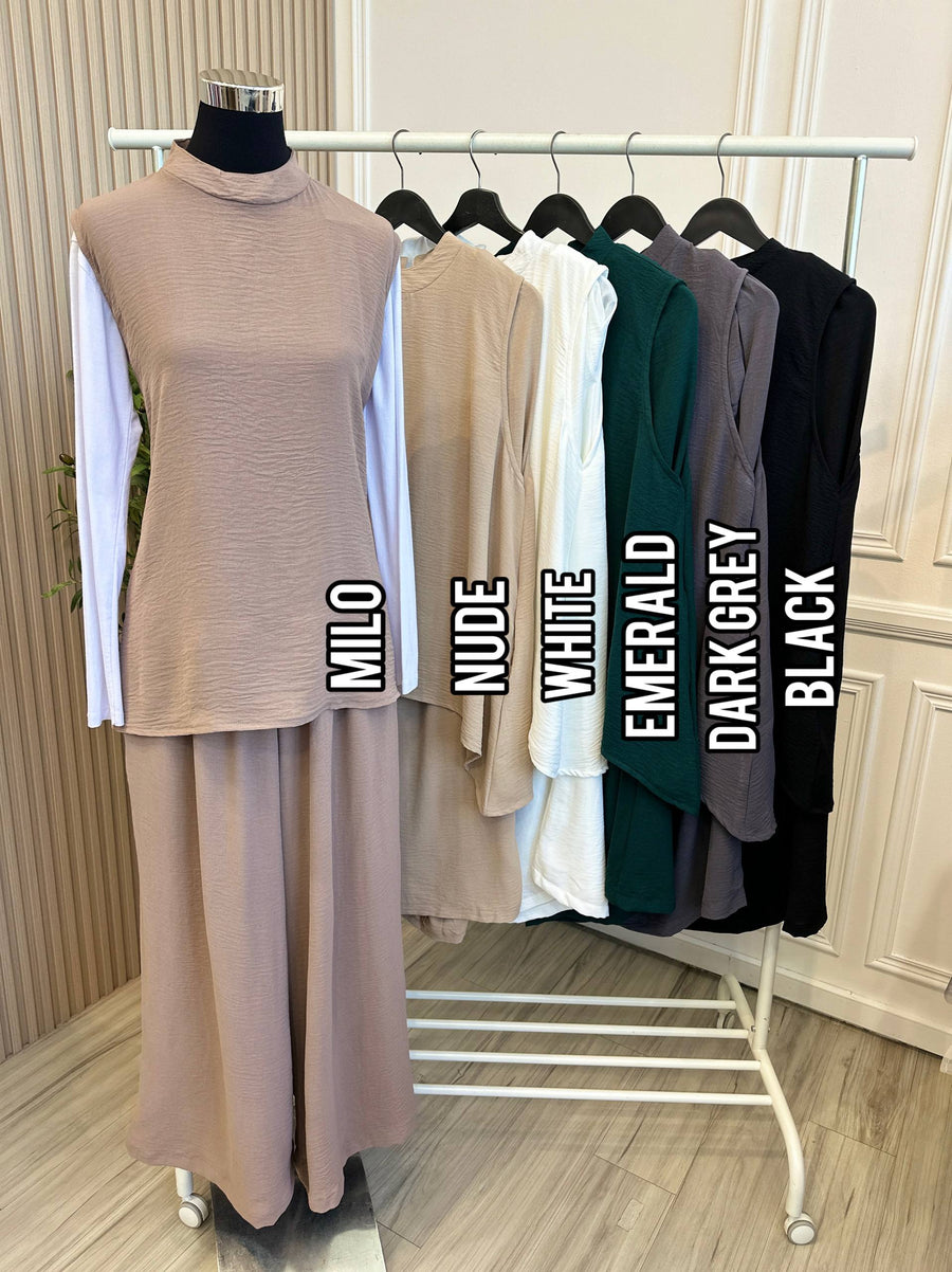 Sleeveless Pants Set