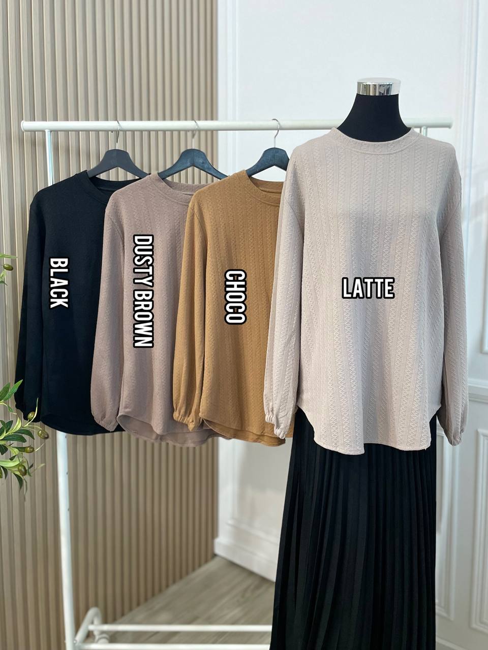 Alvira Basic Top