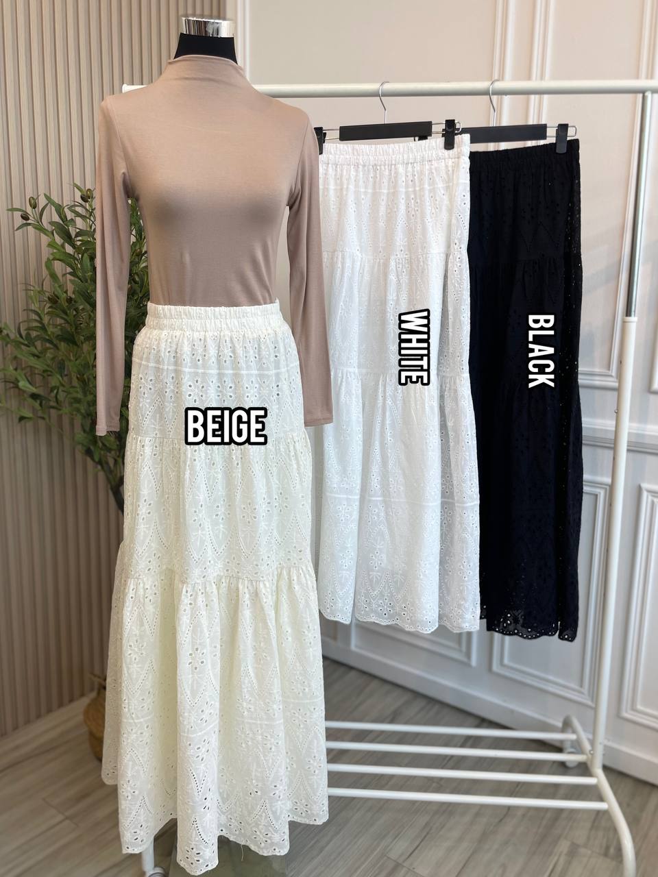 Malia Tiered Eyelet Skirt