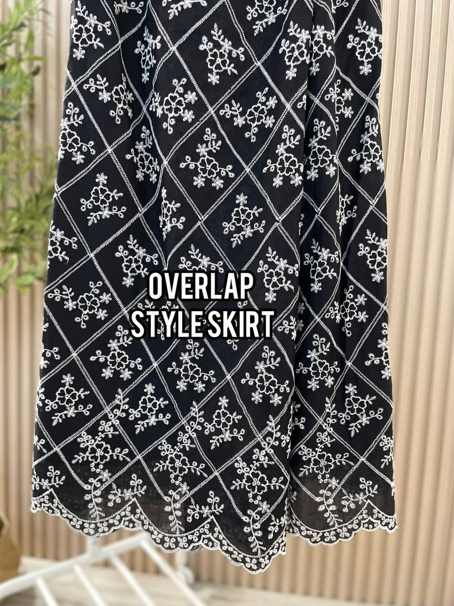 Eid25 - Eira Embroidery Kurung Set