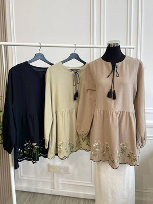 Iliza Embroidery Top