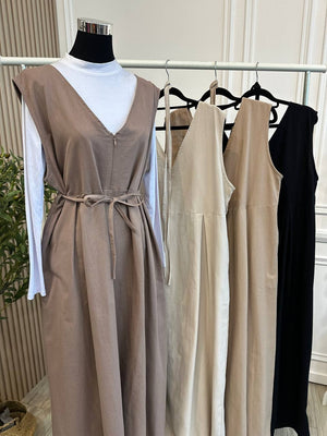 Shiqa Sleeveless Dress With Sash