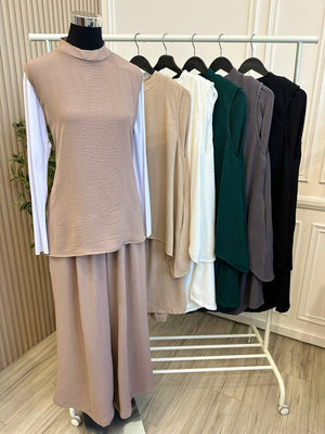 Sleeveless Pants Set