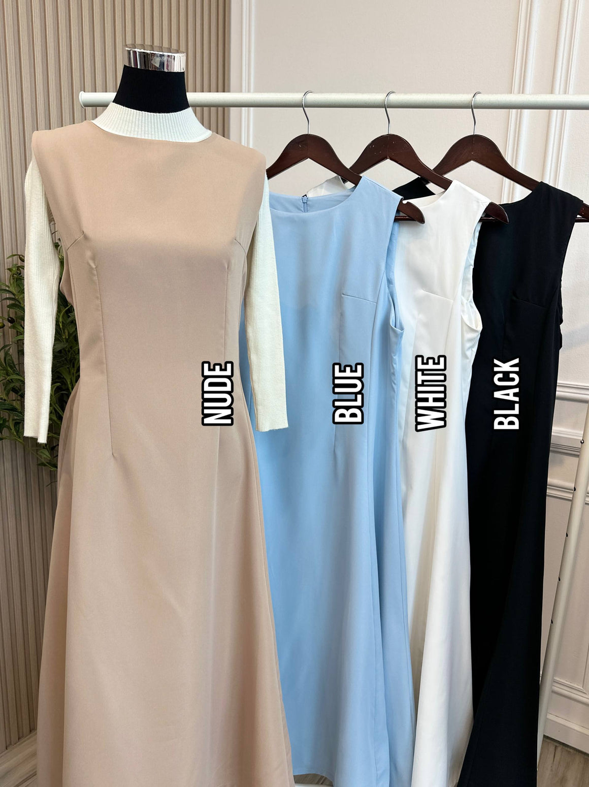 Talia Sleeveless Dress