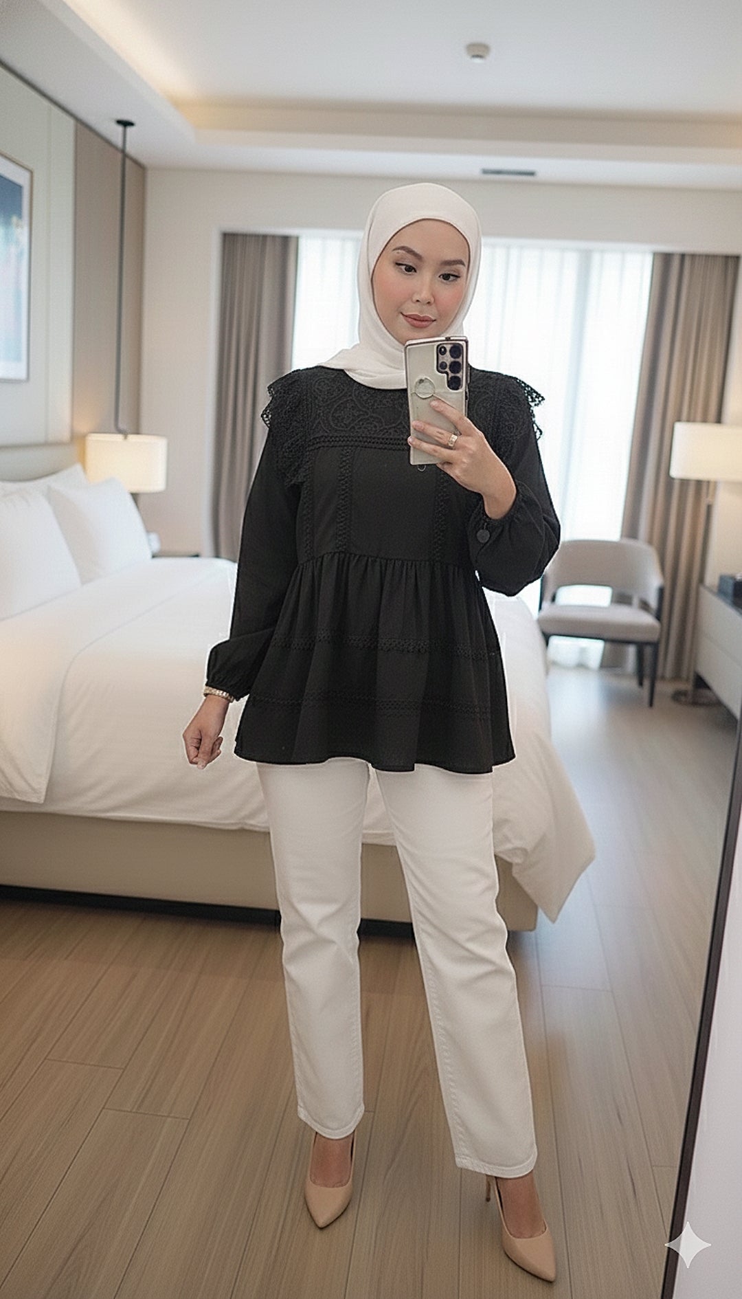 Celeste Embroidery Blouse