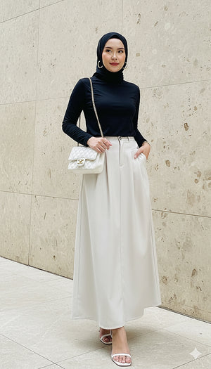 Daniela Skirt